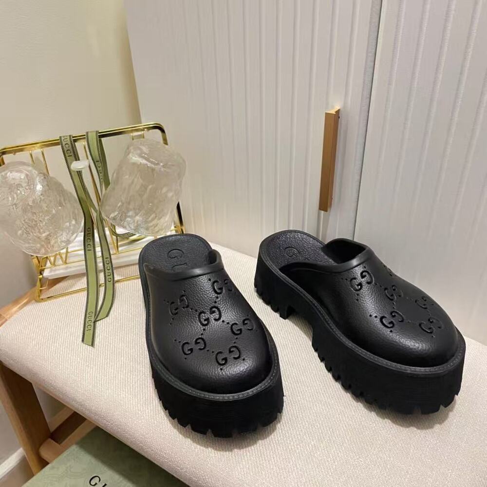 GUCCI Women's Black Sandals SZ38